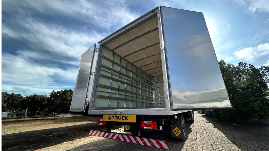 Equipe de Mudança em Balneário Camboriú - Fretes Balneário Camboriú